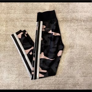 Ultracor Camo Legging